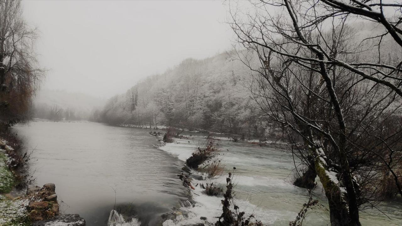 Smaragd River Near Rastoke & Plitvice Lakes Слуни Экстерьер фото