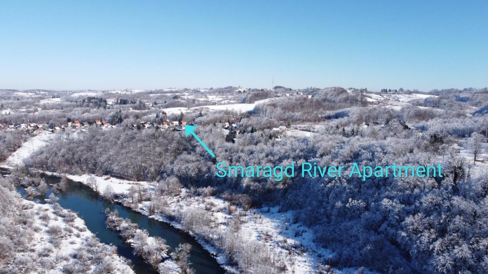 Smaragd River Near Rastoke & Plitvice Lakes Слуни Экстерьер фото