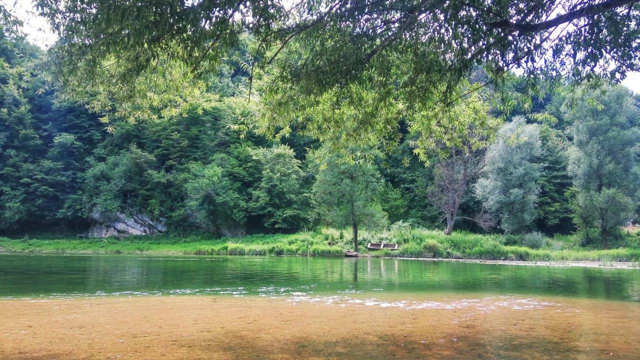 Smaragd River Near Rastoke & Plitvice Lakes Слуни Экстерьер фото