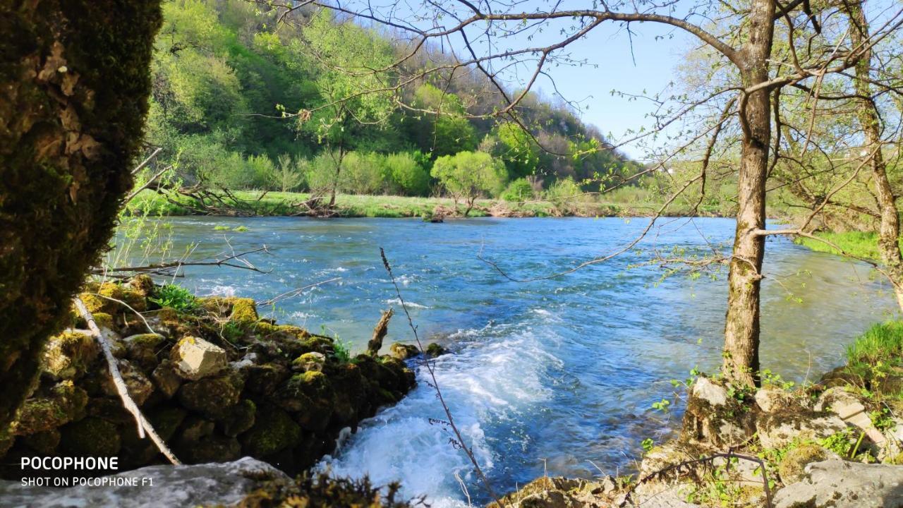 Smaragd River Near Rastoke & Plitvice Lakes Слуни Экстерьер фото